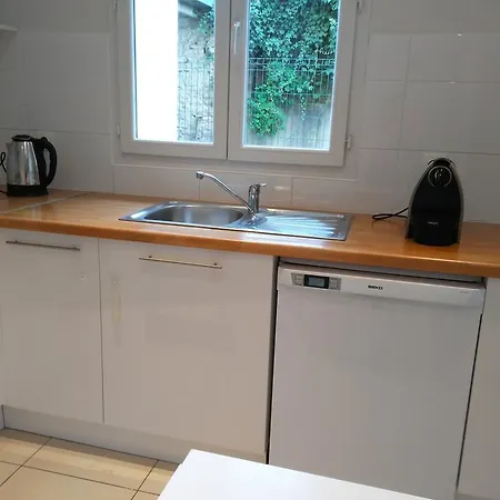 Atelier Liberation Holiday home Bourgoin-Jallieu